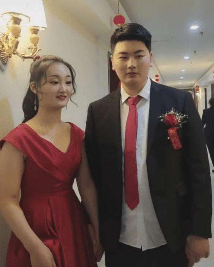 最新結(jié)婚歌曲精選，為你的婚禮增添浪漫氛圍，最新結(jié)婚歌曲精選，打造浪漫婚禮氛圍的必備曲目