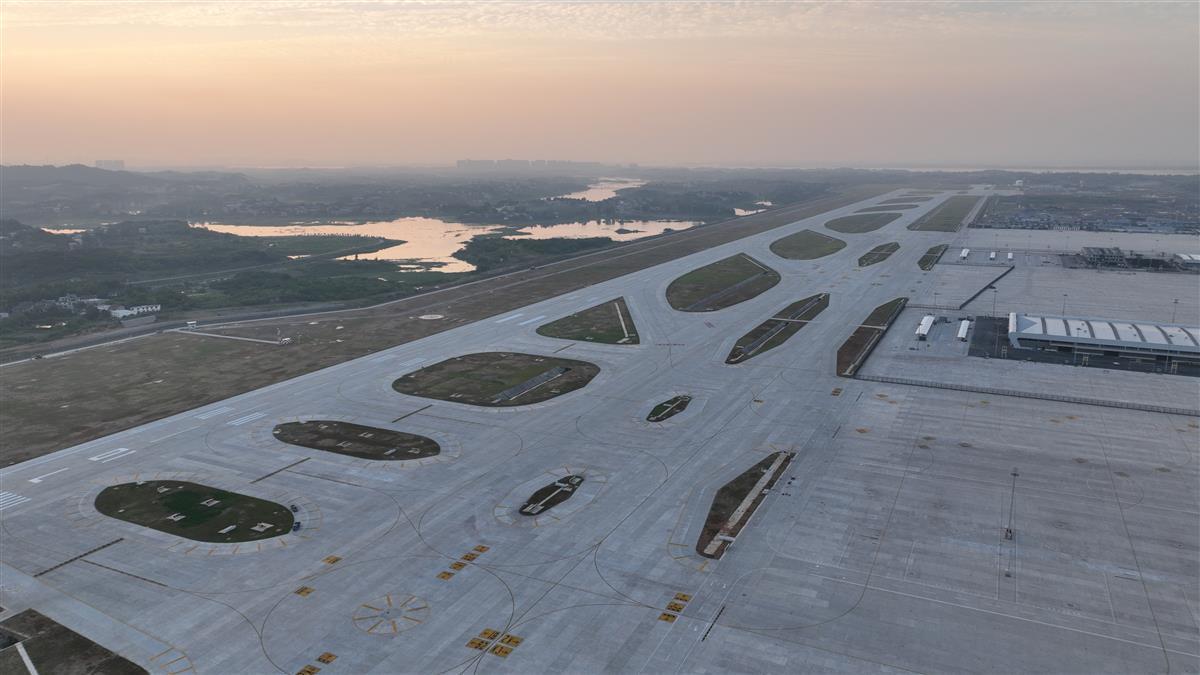 鄂州飛機(jī)場建設(shè)